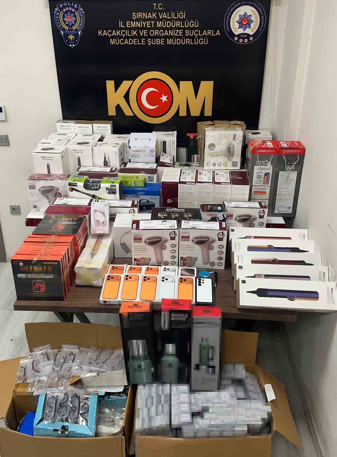 sirnakta 7 milyon 600 bin liralik gumruk kacagi malzeme ele gecirildi 7 UhKPlbPL