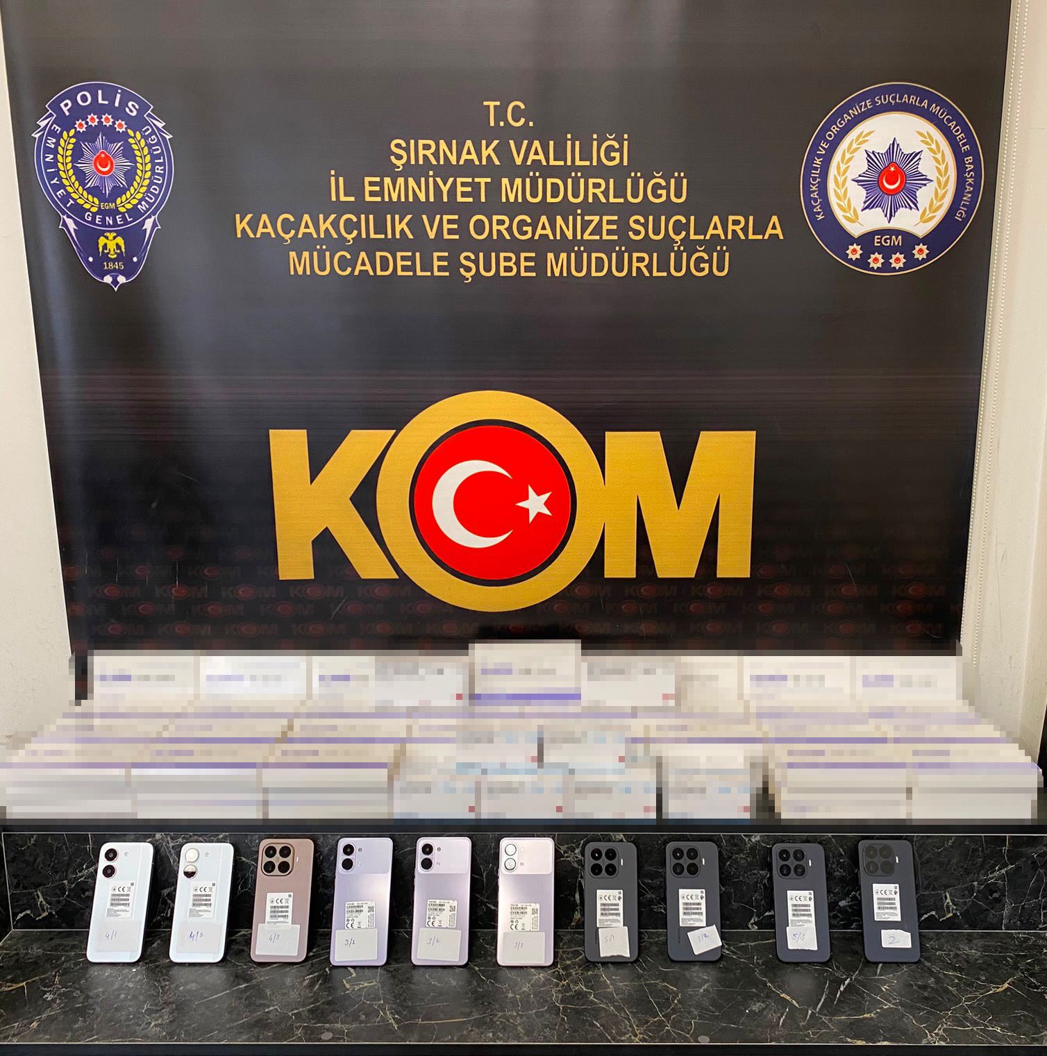 sirnakta asayis narkotik ve kacakcilik operasyonunda 2 tutuklama 1 O3U3hT84