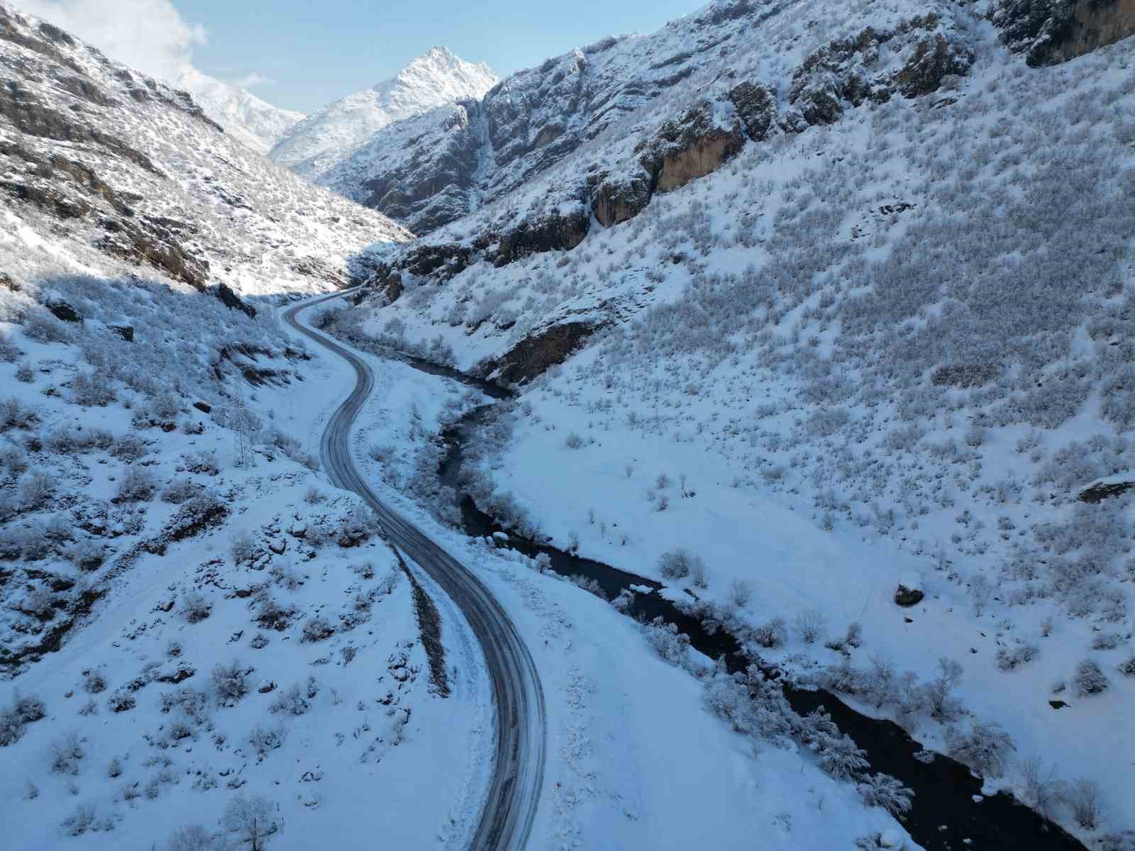 sirnakta beyaza burunen dag ve agaclar goz kamastirdi 2 as5ghtOV