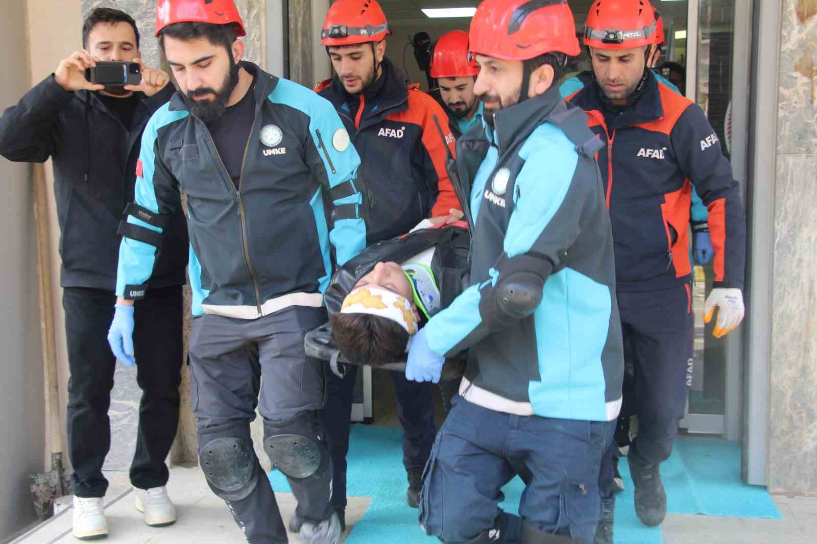 sirnakta deprem tatbikati gercegini aratmadi 5 HTu2jaT3