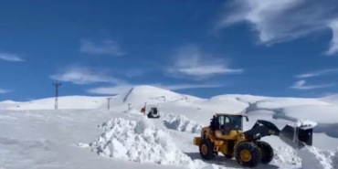 sirnakta-ekiplerin-kar-mesaisi-suruyor-KQMrUJRy.jpg