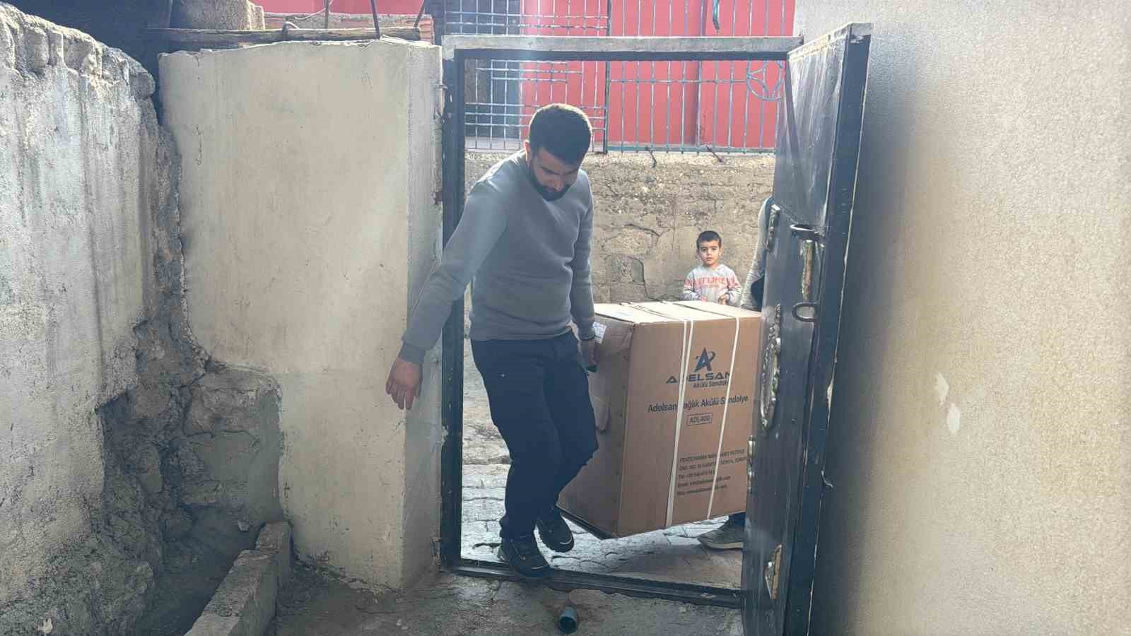 Şırnak’ta engelli çocuğun hayalini polis gerçekleştirdi 7 sirnakta engelli cocugun hayalini polis gerceklestirdi 3 QK5yfRGp