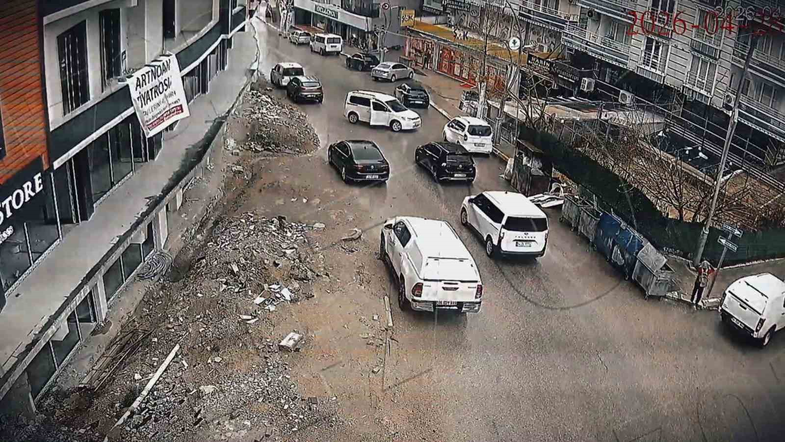 Şırnak’ta film gibi operasyon: Kendilerini asker olarak tanıtıp vatandaşa kabusu yaşattılar 6 sirnakta film gibi operasyon kendilerini asker olarak tanitip vatandasa kabusu yasattilar 2