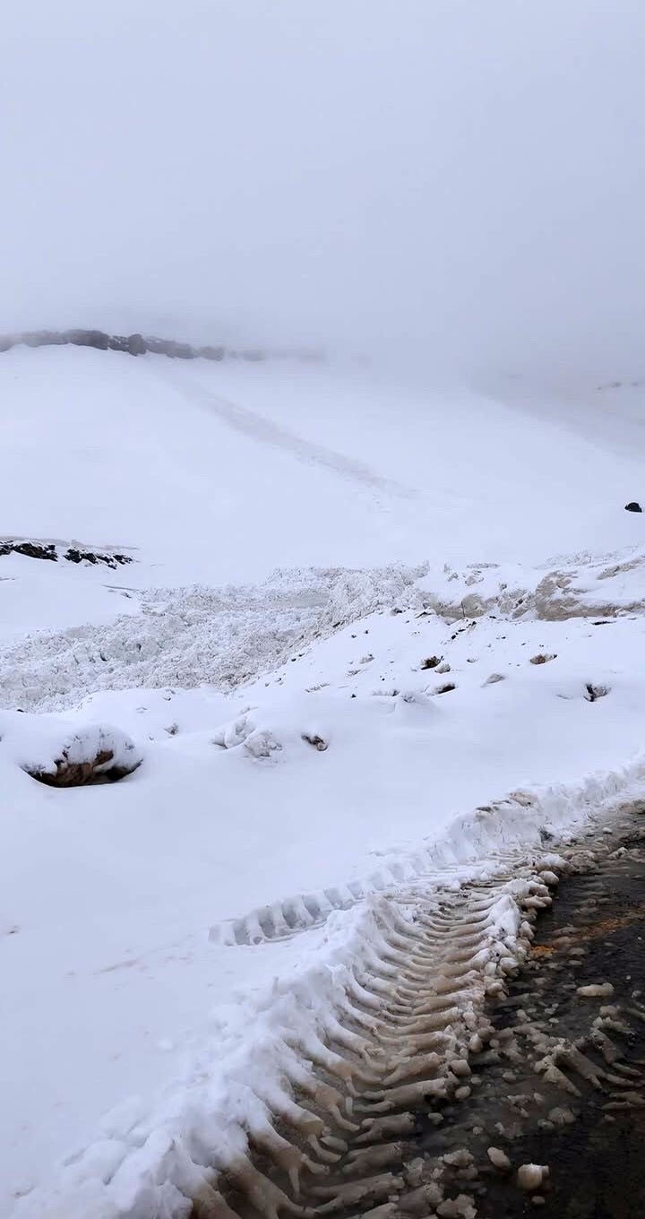 sirnakta ilkbaharda kar yagisi 2 bin 200 rakimda ikinci cig soku yasandi 1 RNIHpwAK