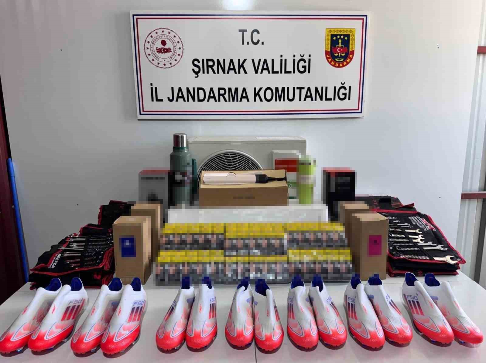 sirnakta jandarma ekipleri 18 milyon 764 bin liralik kacak malzeme ele gecirildi 0 4zt8MnwR