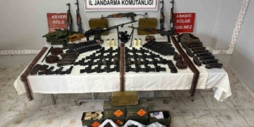 sirnakta-jandarma-ekipleri-cephanelik-ele-gecirdi-20-tutuklama-KEiI3JeH.jpg