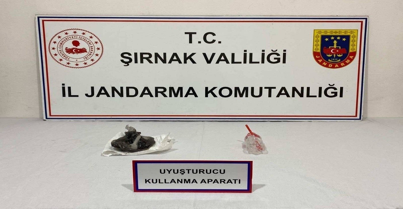 sirnakta jandarmadan asayis kacakcilik ve narkotik operasyonu 1 sAGjhYrk