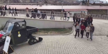 sirnakta-jandarmadan-cocuklara-unutulmaz-gun-uDtbJjzM.jpg