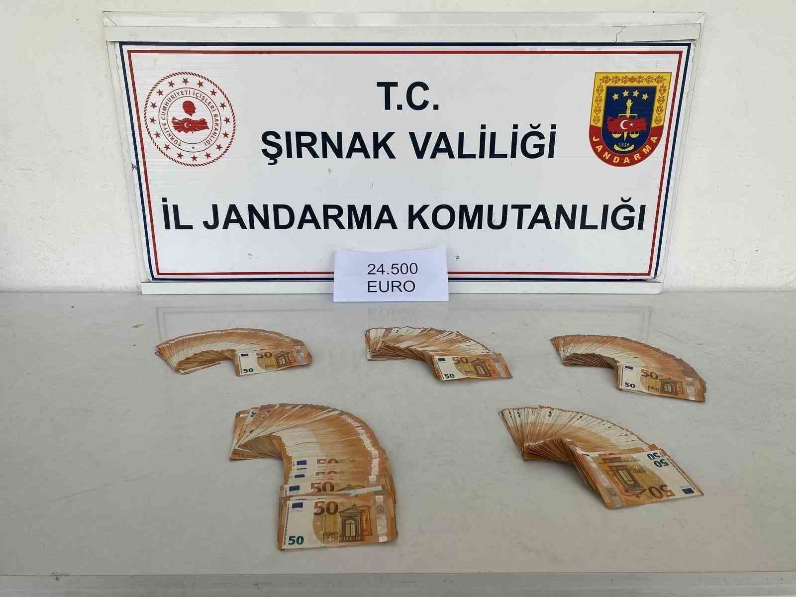 sirnakta jandarmadan kacakciliga buyuk darbe 0 UHHO8pPh