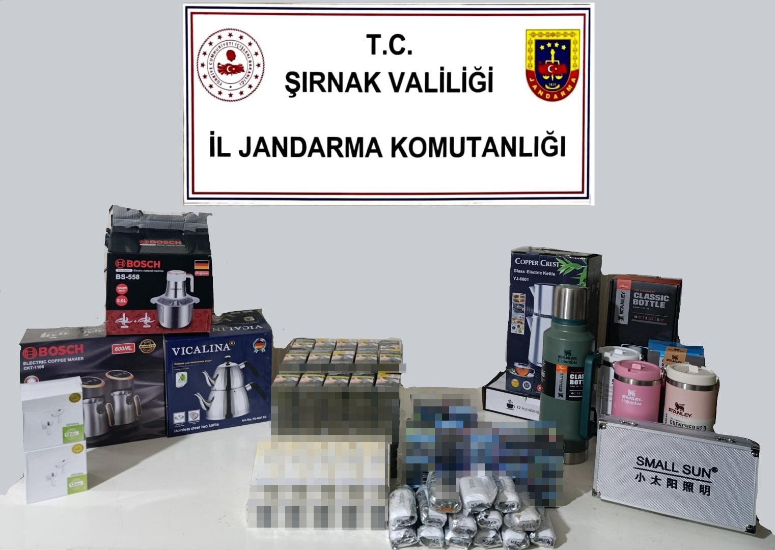 sirnakta jandarmadan kacakcilik operasyonu 4 tutuklama 5 vgJe8tvW