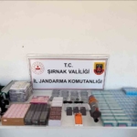 sirnakta-kacakcilik-operasyonu-silah-sigara-ve-milyonluk-kacak-urun-ele-gecirildi-rJD7VYZy.jpg