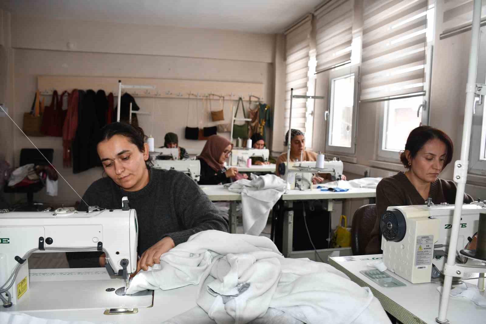 sirnakta kadinlar ogrenciler icin seferber oldu 2 94JcXlgv