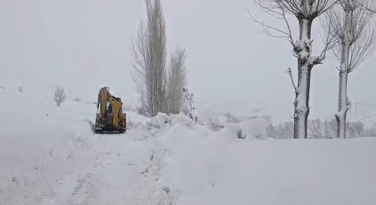 sirnakta kar esareti acilan yollar tekrar kapaniyor 4 AEYJBvOd