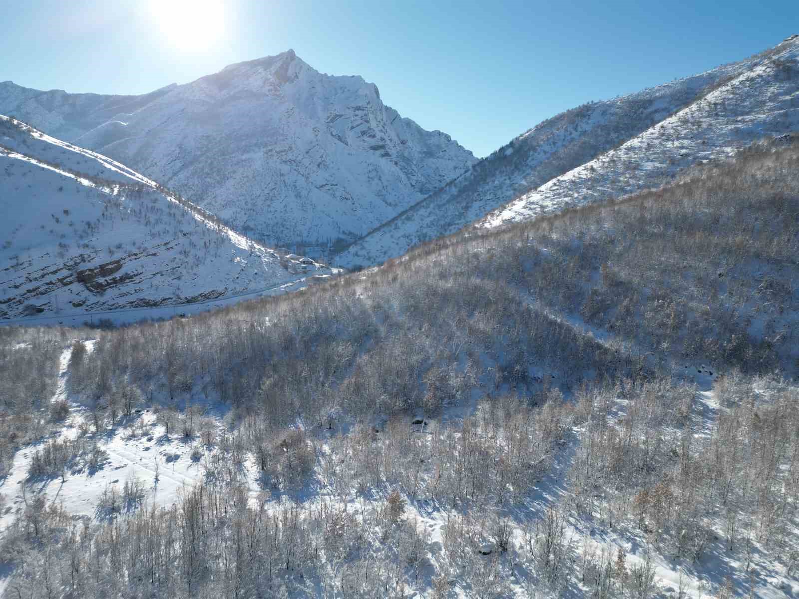 sirnakta kar sonrasi daglar beyaza burundu 1 PQezJcuD