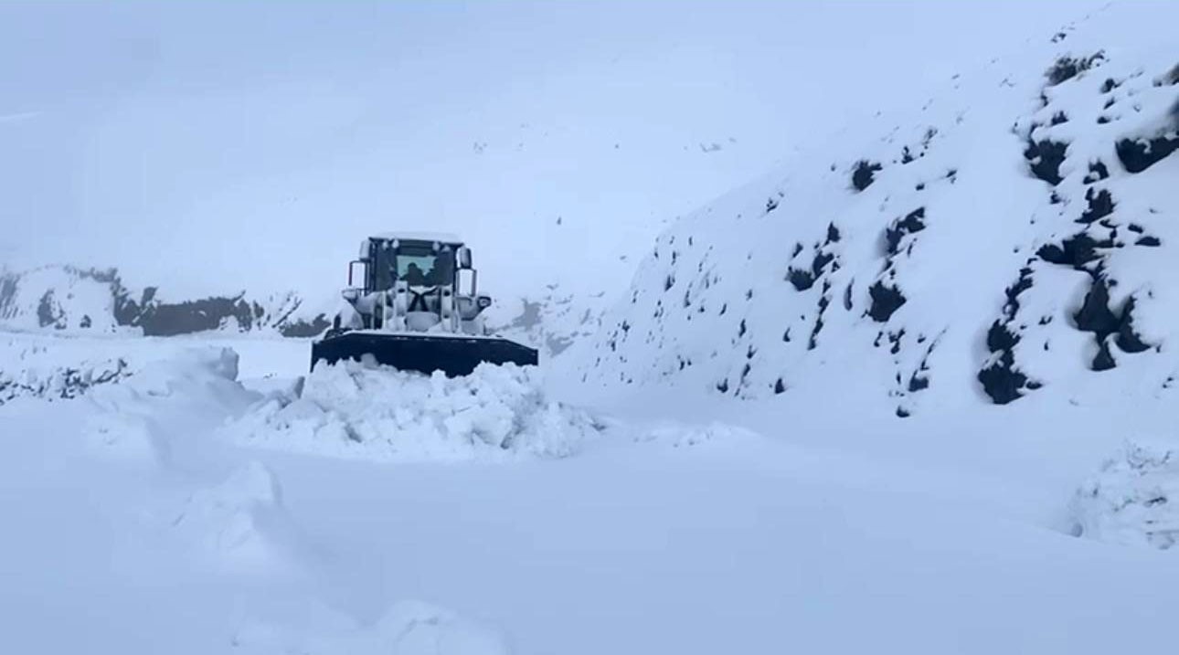 sirnakta kar yollari kapatti beyaz esaret basladi 2 Hqbqsyd4