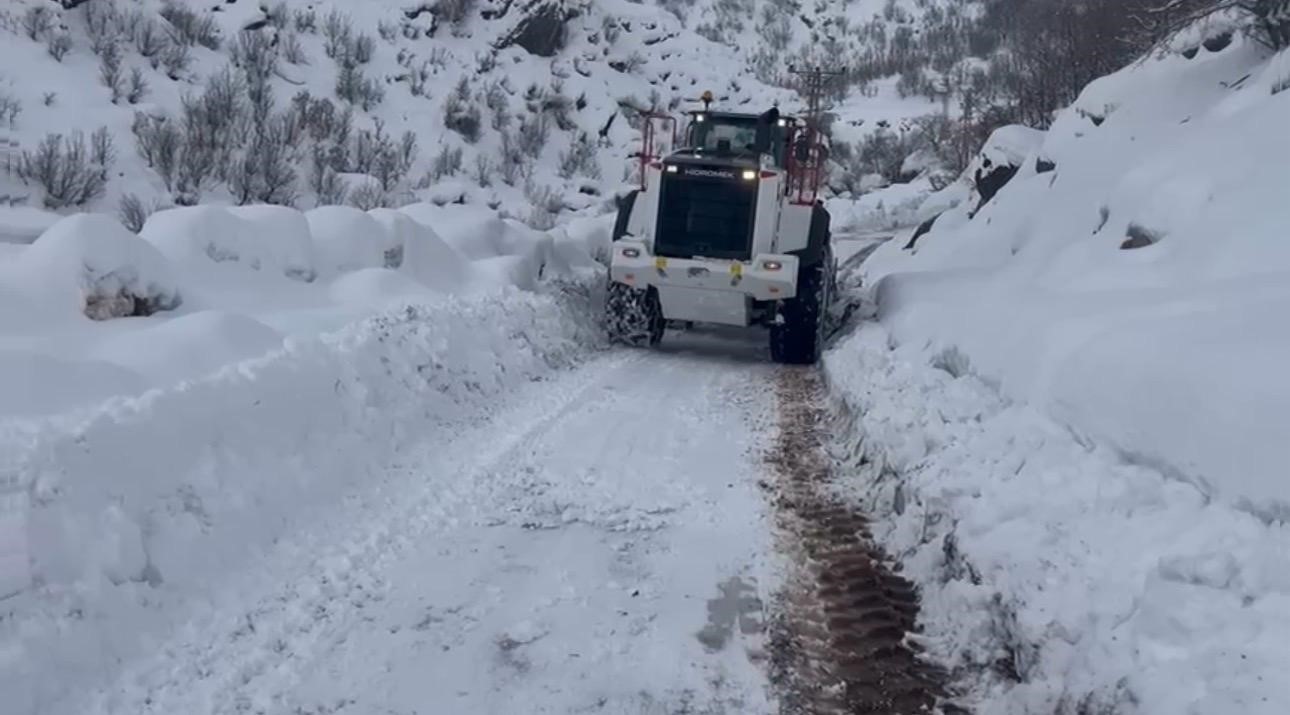 sirnakta karla mucadele calismalari araliksiz suruyor 1 fUNLRJla