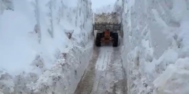 sirnakta-karlar-arasindaki-25-kilometrelik-acik-hava-tuneli-D1behNwu.jpg