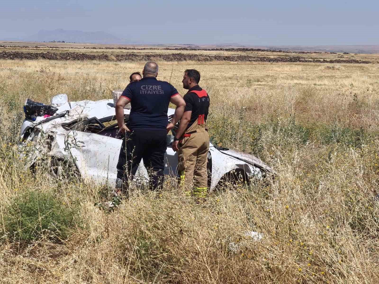 sirnakta otomobil sarampole devrildi 1i bebek 5 yarali 4 muGZZFYE