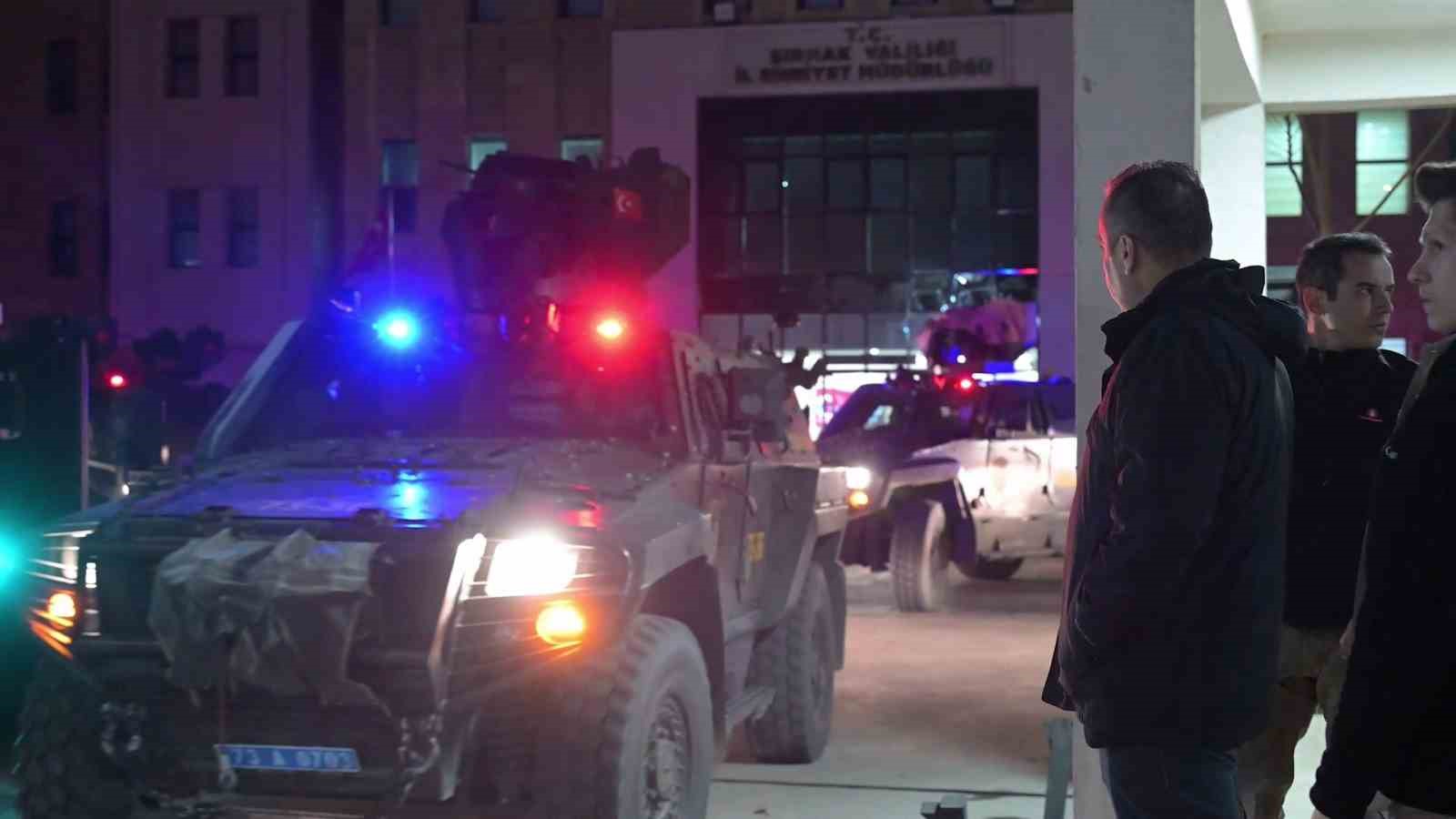 Şırnak’ta uyuşturucu ticaretinden gözaltına alınan 20 kişiden 6’sı tutuklandı 5 sirnakta uyusturucu ticaretinden gozaltina alinan 20 kisiden 6si tutuklandi 1