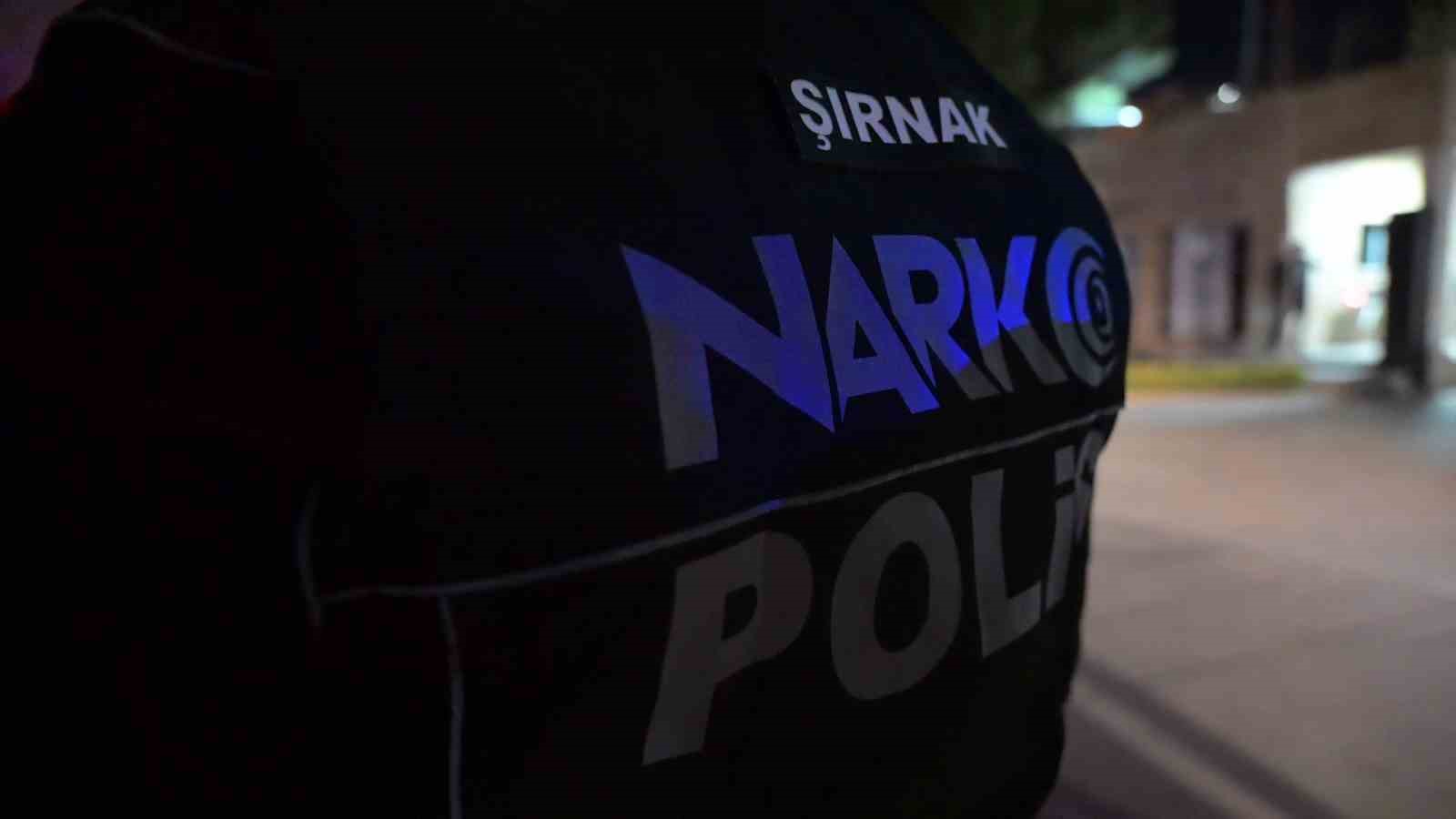 Şırnak’ta zehir tacirlerine nefes kesen şafak operasyonu 6 sirnakta zehir tacirlerine nefes kesen safak operasyonu 2 vW4TwpCO