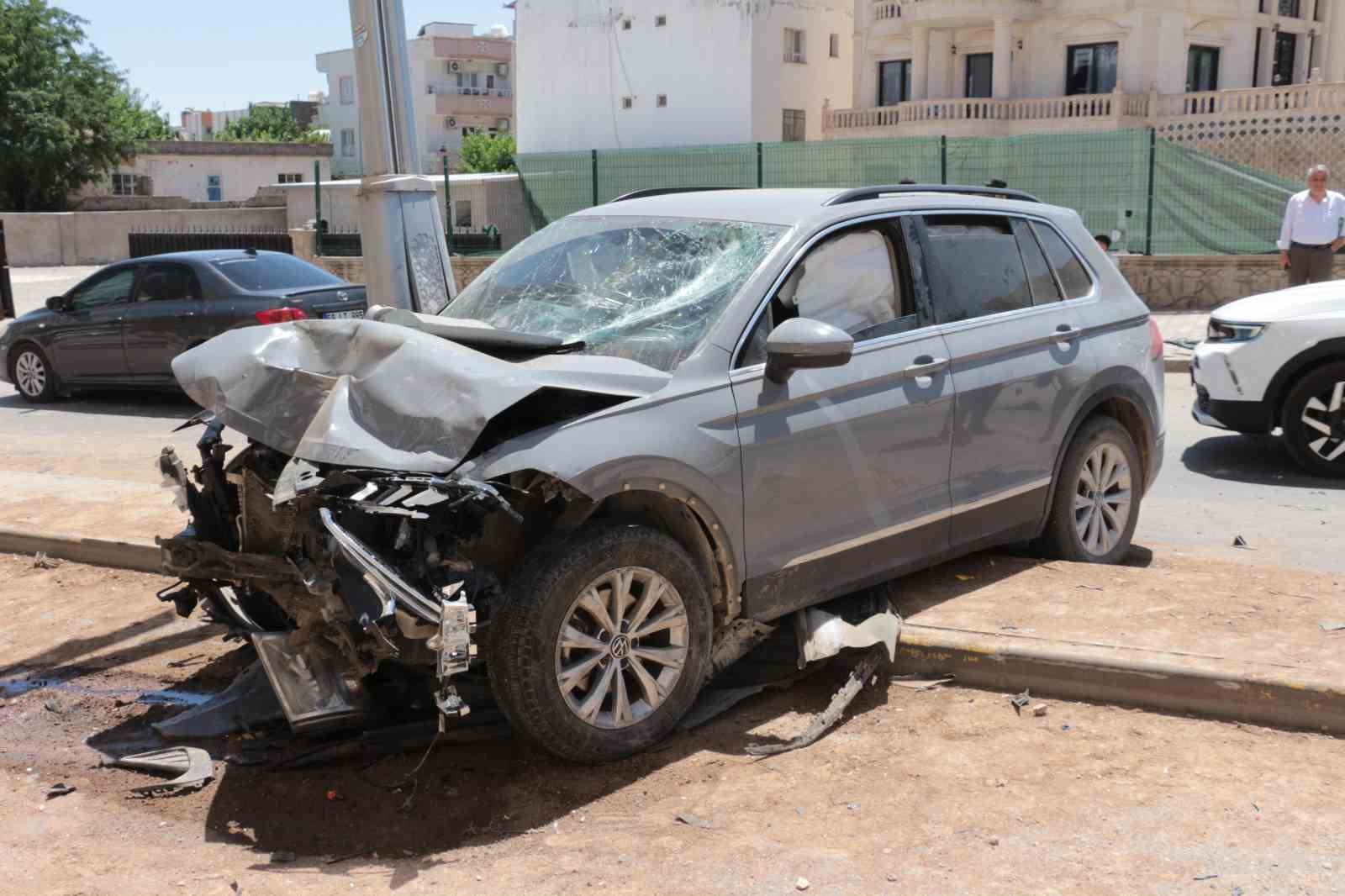 sirnakta zincirleme trafik kazasi 4 yarali 6 nZhU5kL7