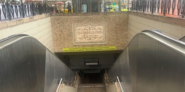 sishane-metro-istasyonunda-raylara-atlayan-bir-kisi-intihar-etti-ldvVsf2S.jpg