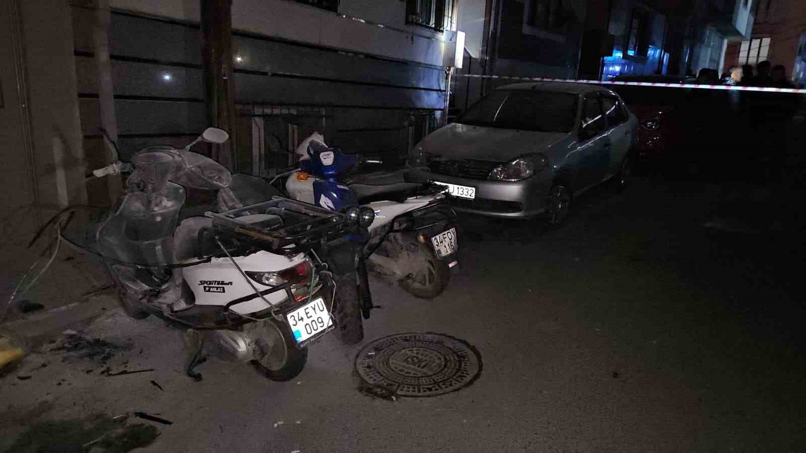 sislide elektrik diregindeki patlama motorlara sicradi 2 elz8kcwU