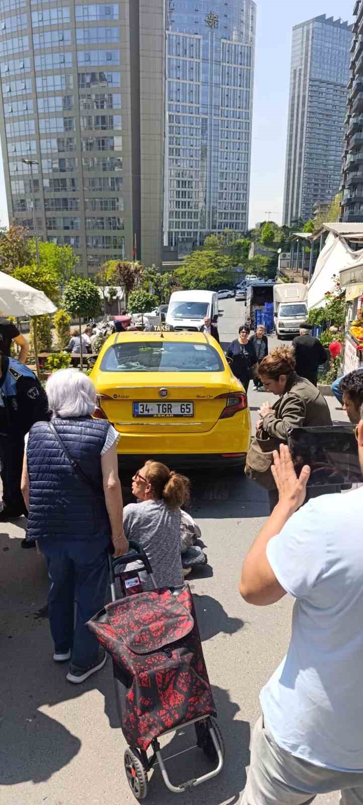 sislide geri geri giden taksi yasli kadini altina aldi 2 dqZ76gAs