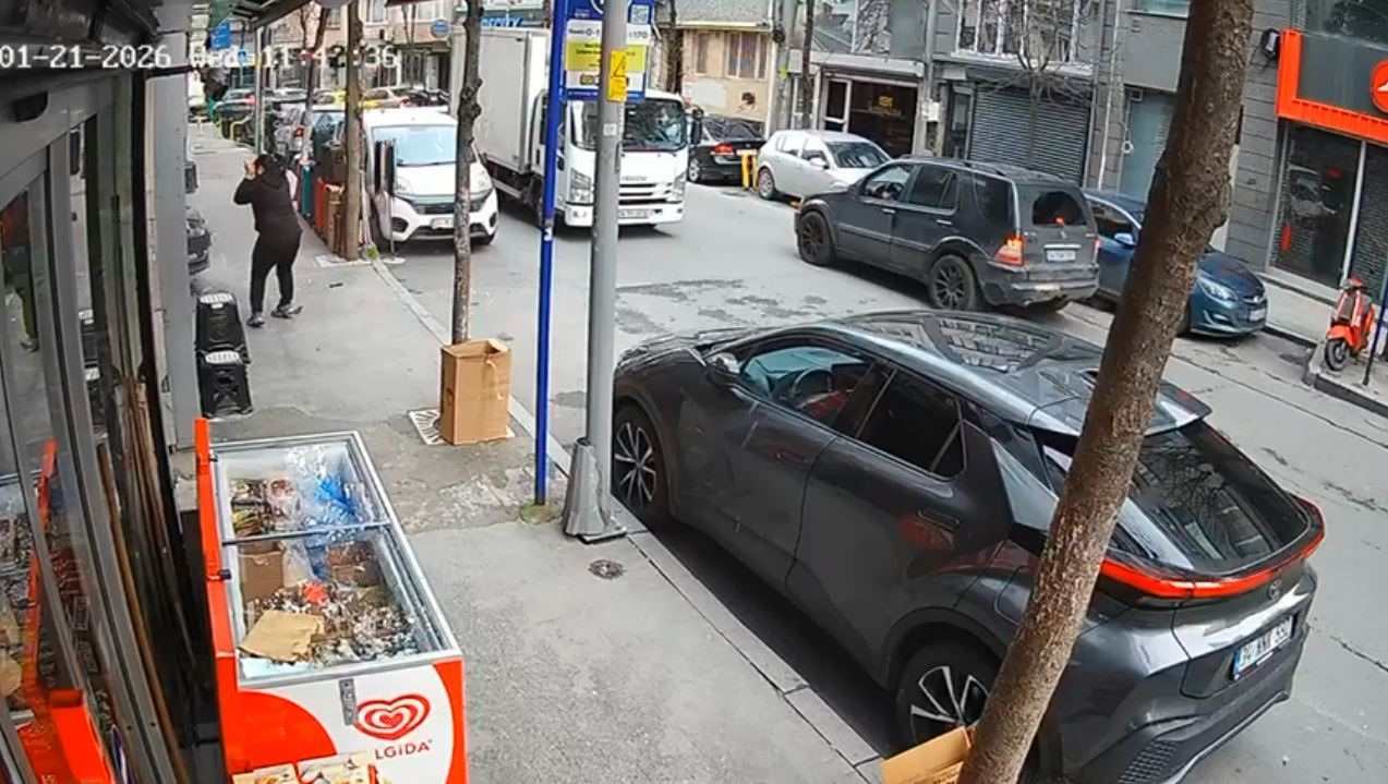 sislide otomobili park edecekken dukkana daldi 3 l4QWCtI7