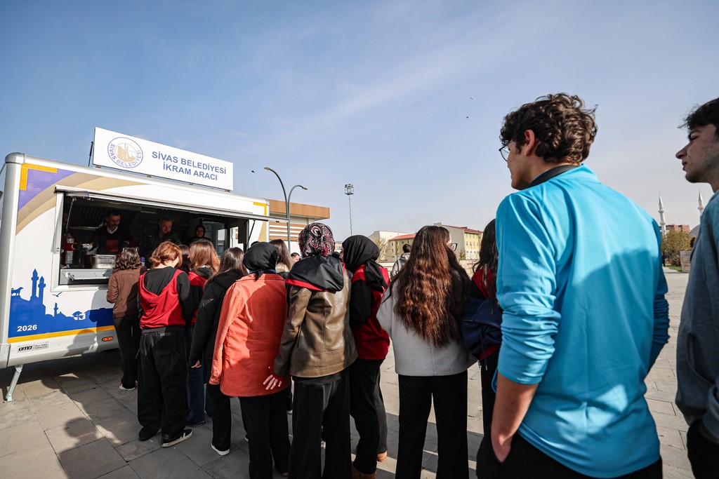 sivas belediyesinden ogrencilere beslenme destegi 1 GHYMNekI
