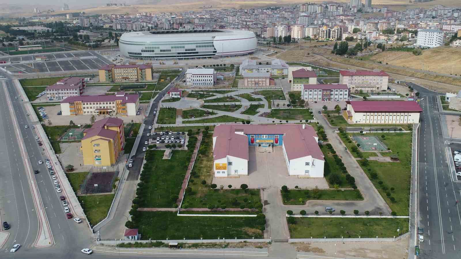 Sivas Belediyesi’nden Türkiye’ye örnek olacak okul uygulaması 11 sivas belediyesinden turkiyeye ornek olacak okul uygulamasi 7 QKjJz1TX