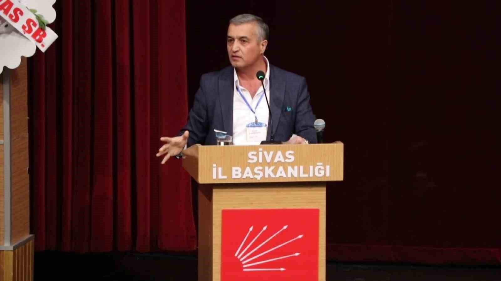 sivas chp il kongresinde etek krizi 0 pn9uQm5Q