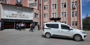 sivas-merkezli-3-ilde-iban-operasyonu-4-kisi-tutuklandi-PmjBRrvO.jpg