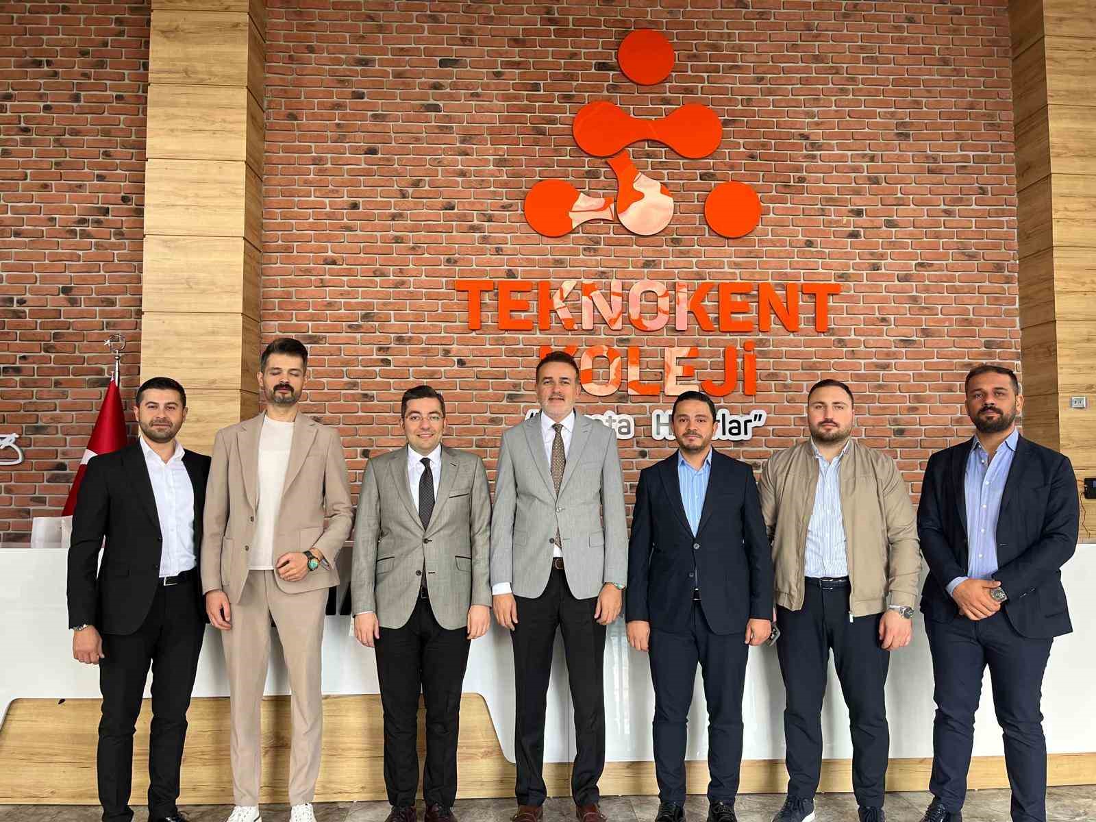sivas teknokent kolejinde kariyer programlari suruyor 0 S4TLpW8G