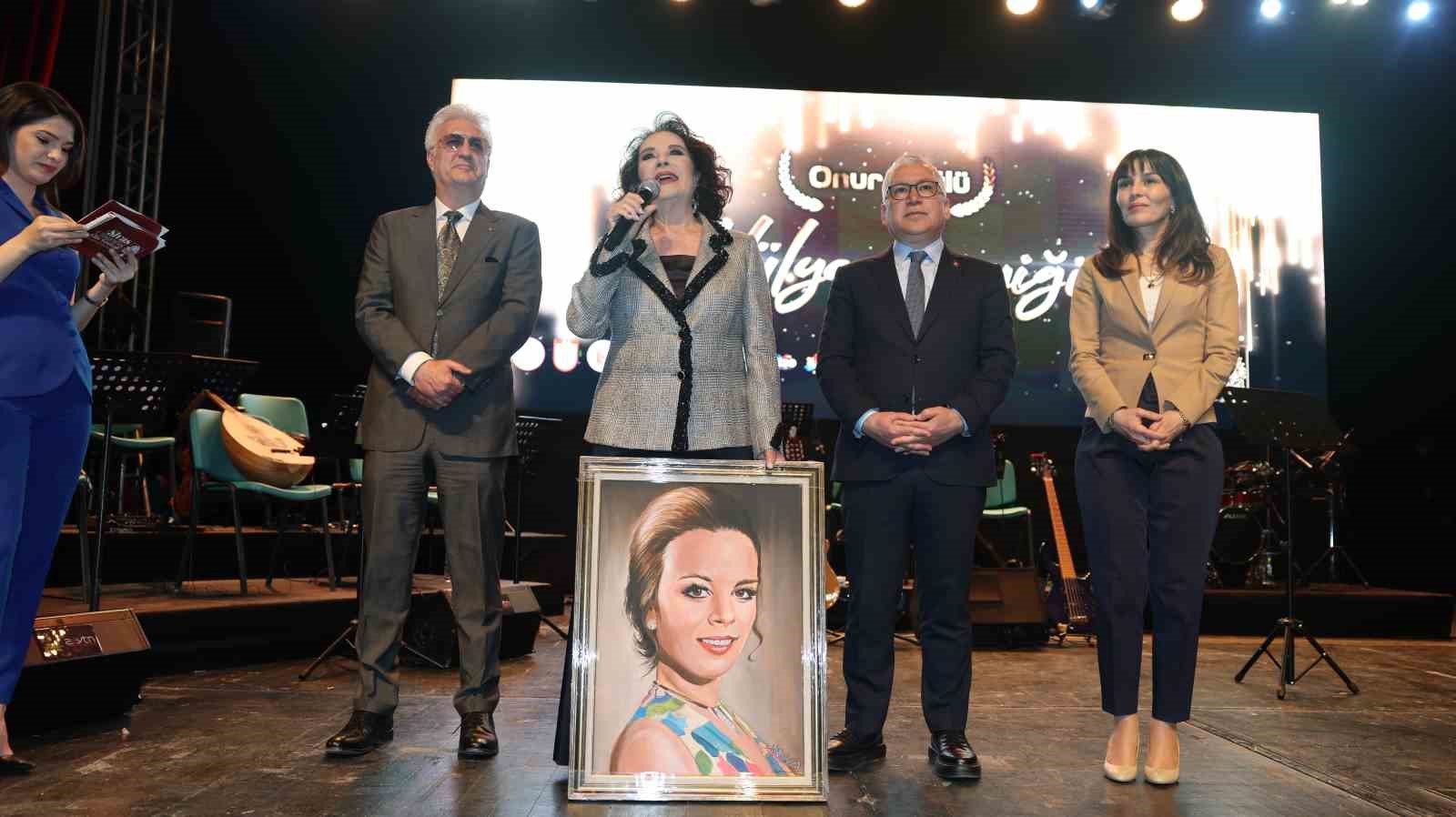 sivas uluslararasi film festivali coskuyla sona erdi 0 d2SaEnFk