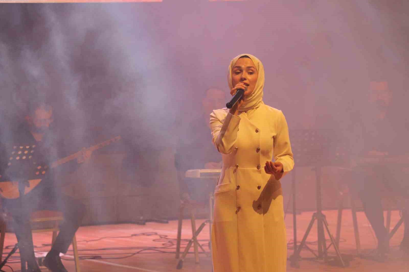 sivas ve mersin isbirliginde folklorlar harmanlandi 2 gZKgz5vi