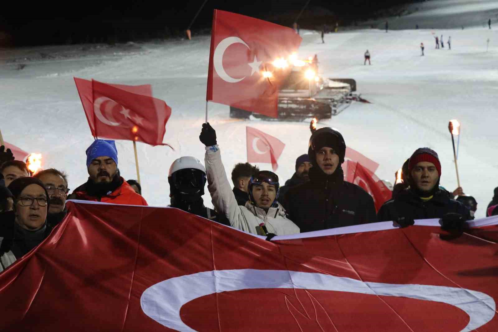 Sivas Yıldız Dağı’nda kayak sezonu halaylarla başladı 11 sivas yildiz daginda kayak sezonu halaylarla basladi 7 OX6ltyCc