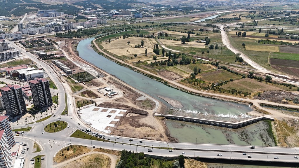 Sivas’ın 40 yıllık rüyası Kızılırmak Projesi’nin ilk etabı başladı 6 sivasin 40 yillik ruyasi kizilirmak projesinin ilk etabi basladi 2 5liYO1WO