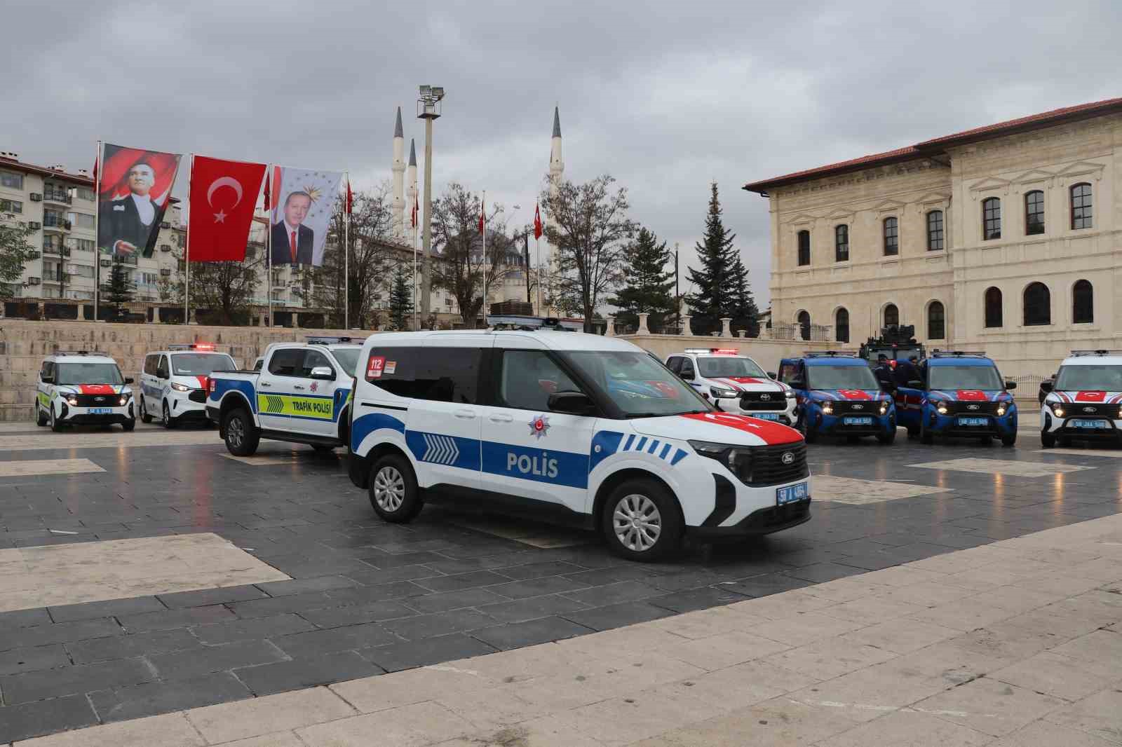 sivasin asayis gucu modern araclarla daha da guclendi 4 mlO1TXYn