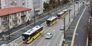 sivasin-ulasim-altyapisini-guclendirecek-2-otobus-daha-hizmete-sunuldu-OpKpG7kL.jpg