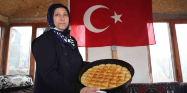 sivasin-unutulmaya-yuz-tutmus-asirlik-lezzeti-unlu-baklava-sofralarda-yeniden-yer-aliyor-szN7tXlT.jpg