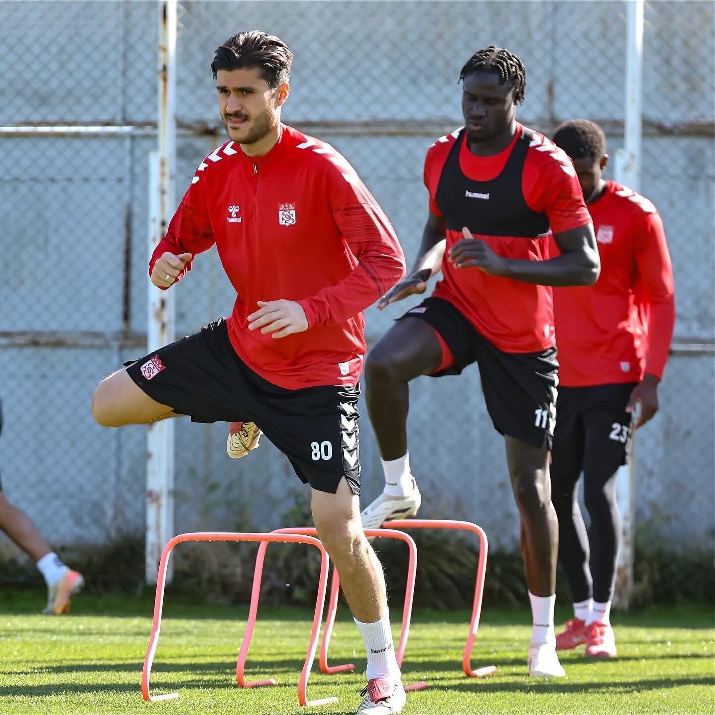 sivasspor ankara keciorengucu macina hazir 0 DyzTG65k