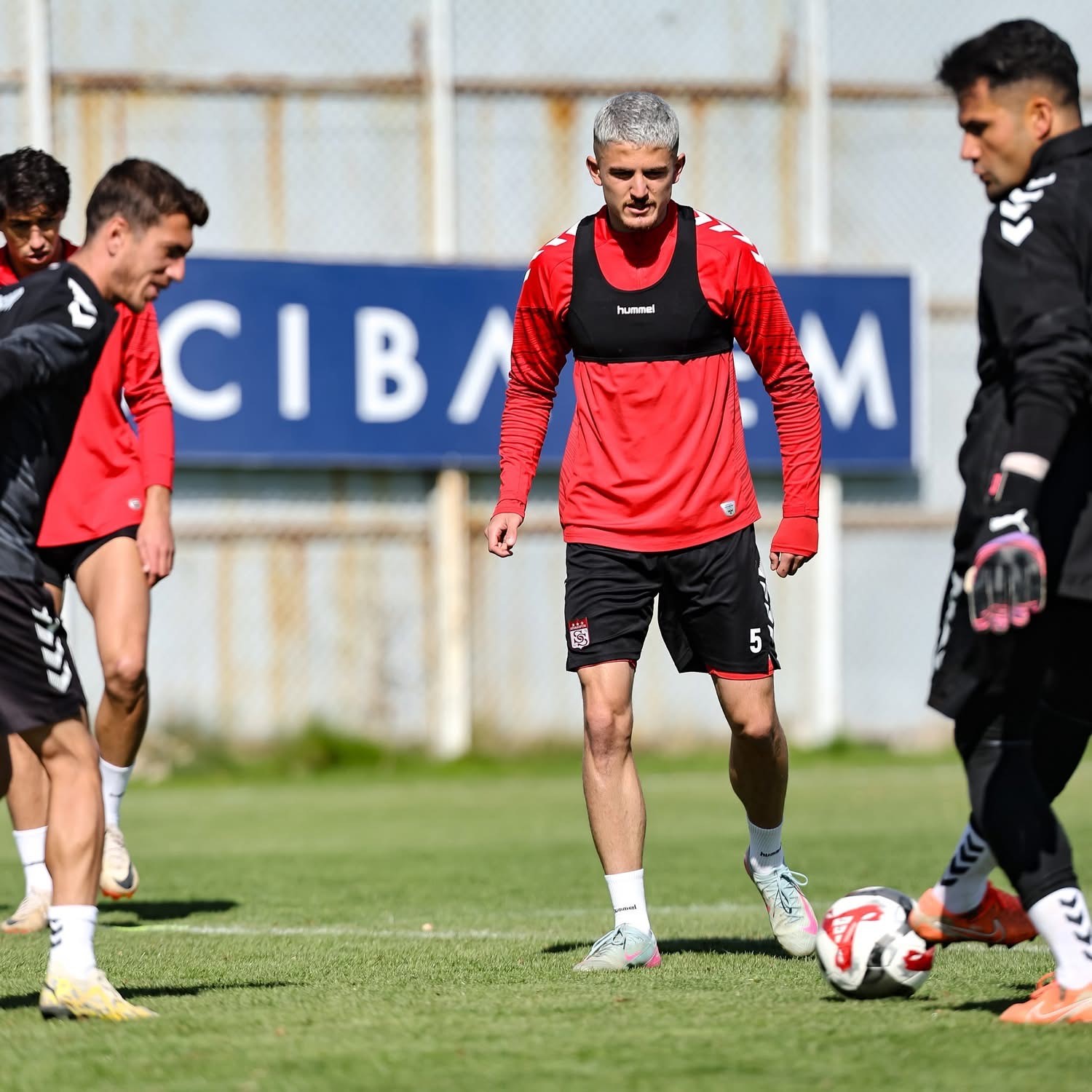 sivasspor ankara keciorengucu macina hazir 2 kO1R76gl
