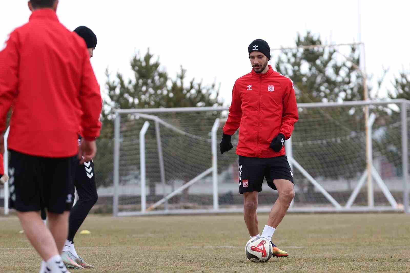 sivasspor ankara keciorengucu macina hazir 3 b1YyLEca