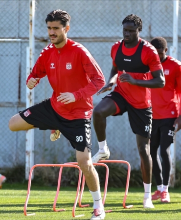 sivasspor-ankara-keciorengucu-macina-hazir-yILl38pe.jpg