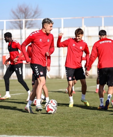 sivasspor-boluspor-macina-hazir-29XsyLsJ.jpg