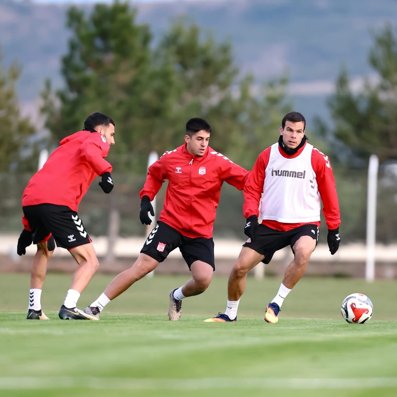 sivasspor corum fk macinin hazirliklarina basladi 3