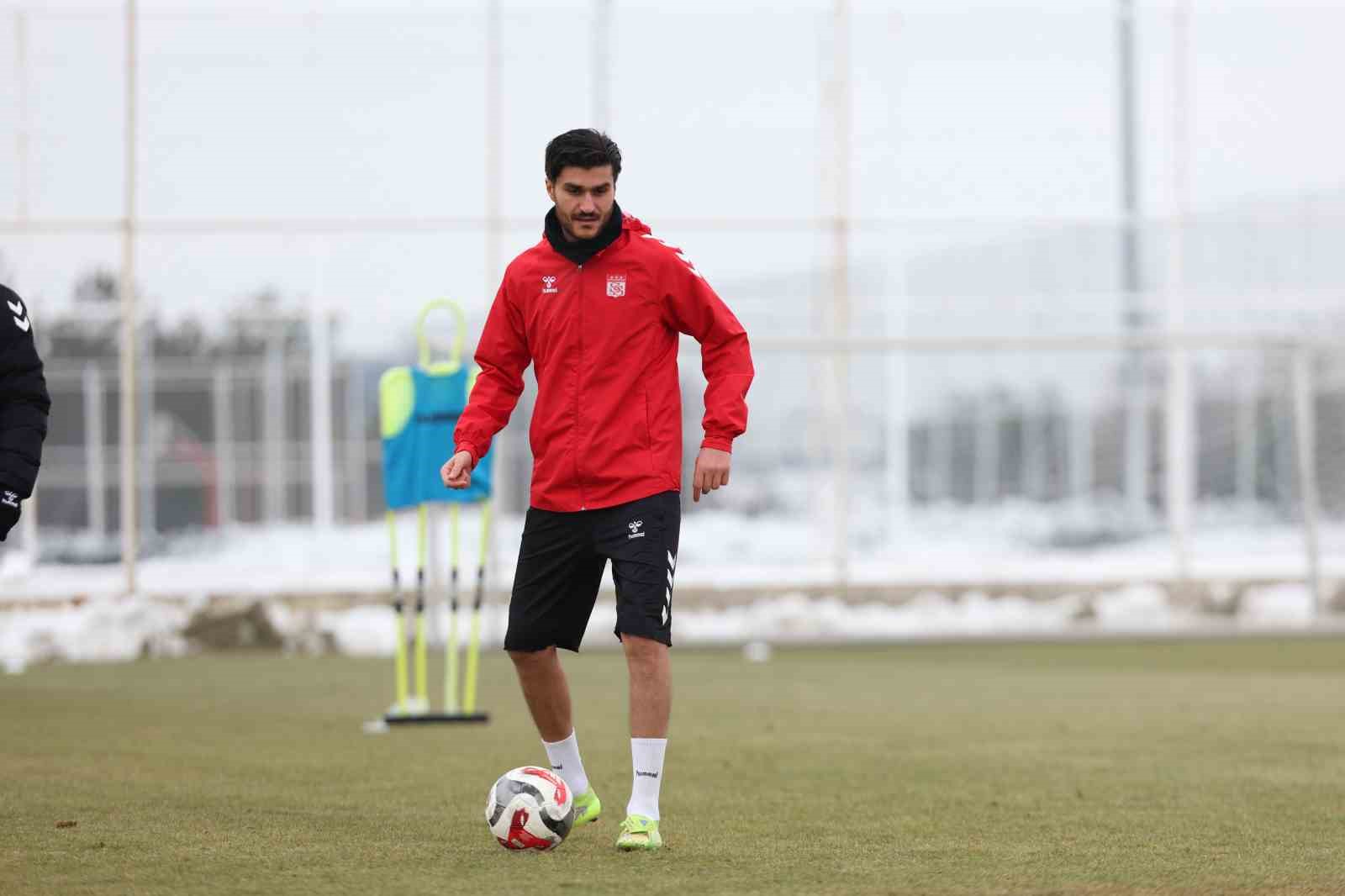 sivasspor erzurumspor macinin hazirliklarina devam etti 2 DJulBRKj