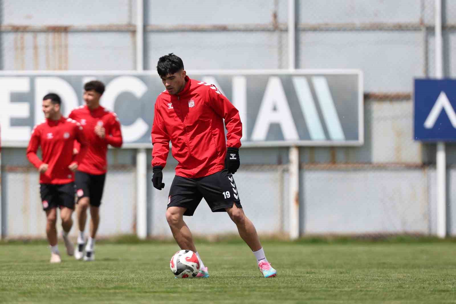 Sivasspor, İstanbulspor maçına hazır 6 sivasspor istanbulspor macina hazir 2 MAwXr6qZ