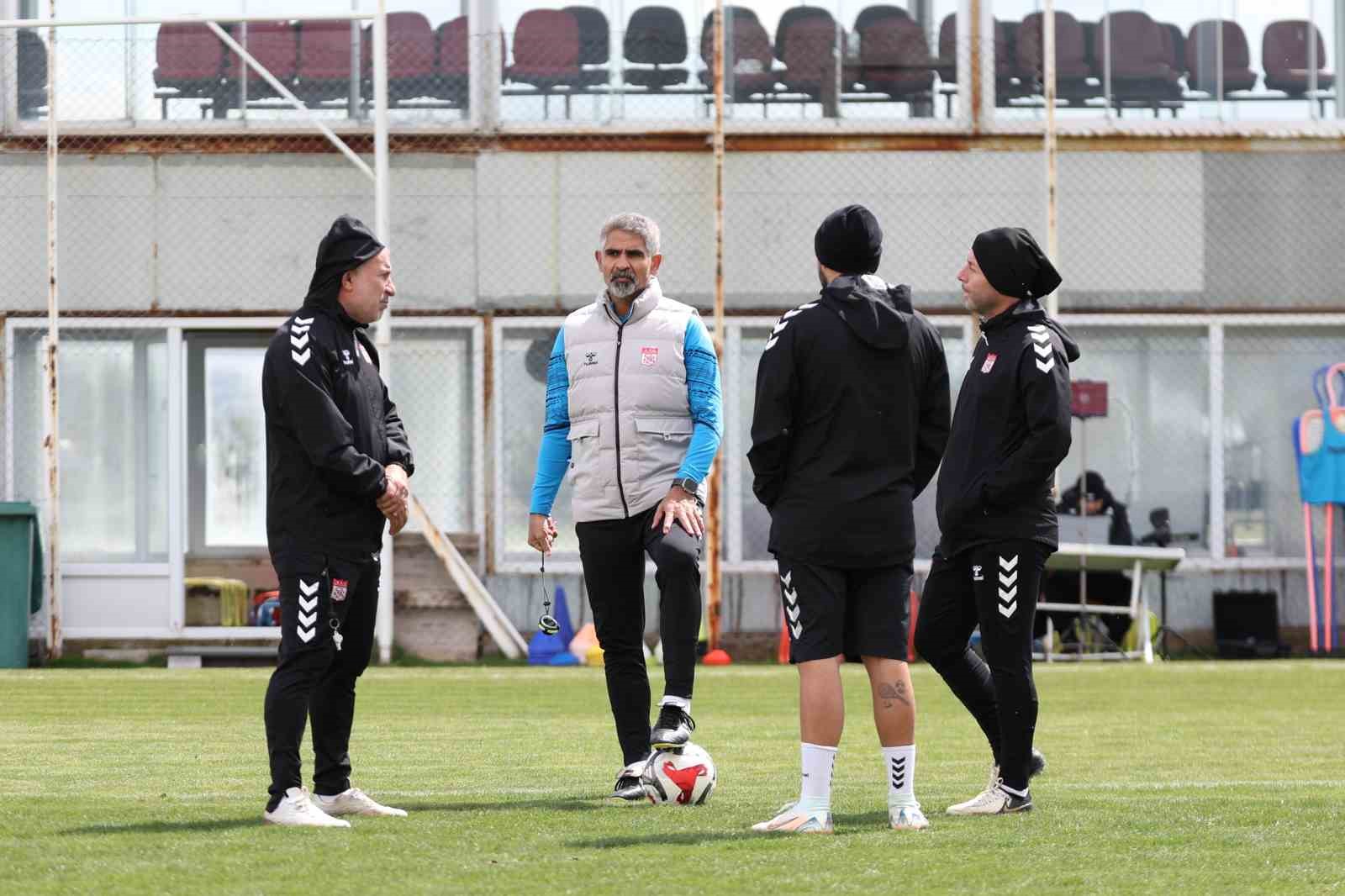 Sivasspor, İstanbulspor maçına hazır 9 sivasspor istanbulspor macina hazir 5 z9IQZPPh
